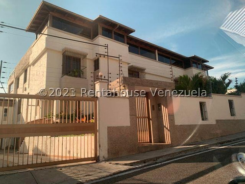 Se Vende Casa En Colinas De Bello Monte Mls #24-1232