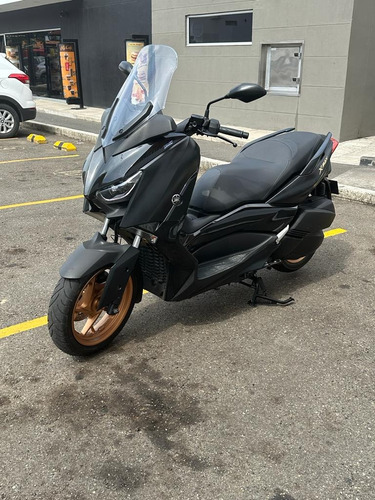 Yamaha Xmax