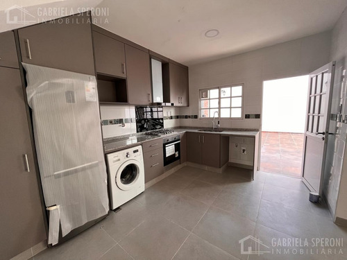 Imagen 8 de 24 de Chalet 4 Ambientes - Gerli