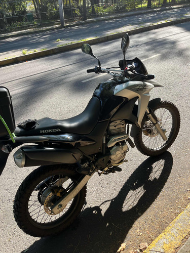 Honda Xre 300. 2023. Excelentes Cond. Único Dueño. Serv Agen