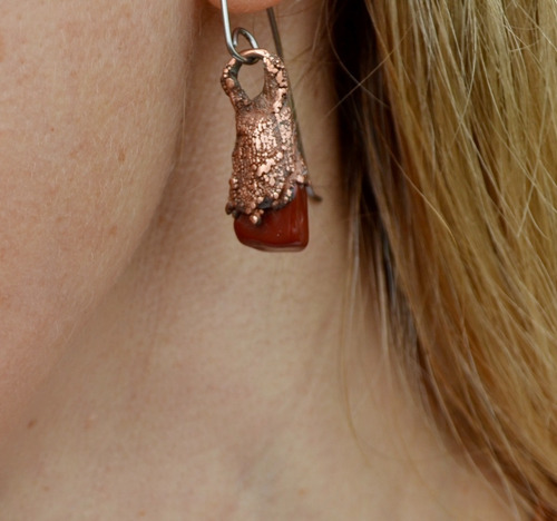 Imagen 4 de 4 de Aros Rojos, Piedra Natural Jaspe Engarzados En Cobre