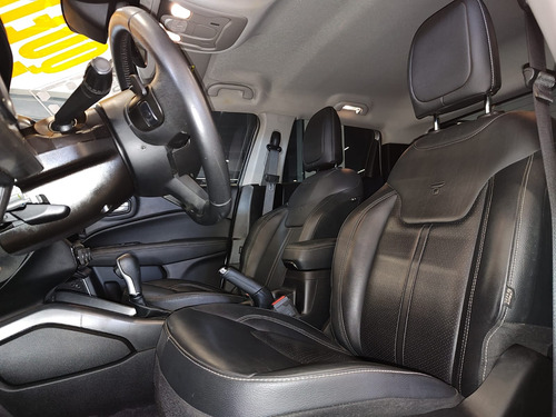 Fiat Toro 2.0 Volcano 4x4 Aut. 4p