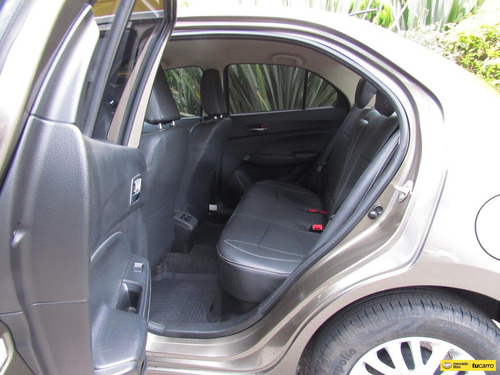 Imagen 13 de 25 de Suzuki Swift 1.2 Dzire