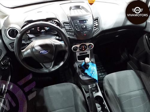 Ford Fiesta 1.6 se Plus Hatch 16v