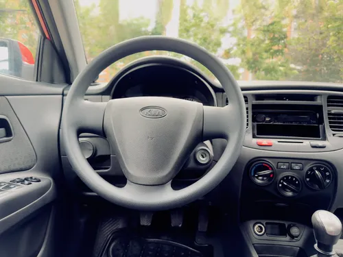 Kia Rio 1.6 4 p