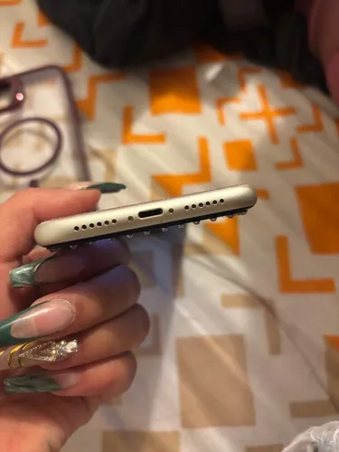 Apple iPhone 11 (128 Gb) - Blanco (Usado)