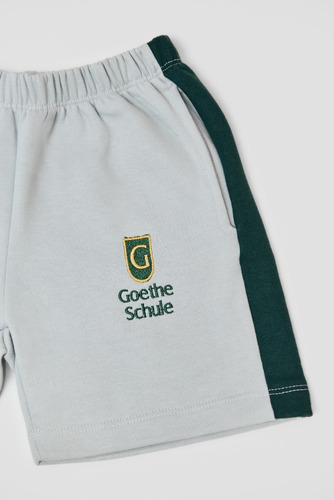 Imagen 2 de 2 de Short De Friza Con Logo Goethe Schule T 16