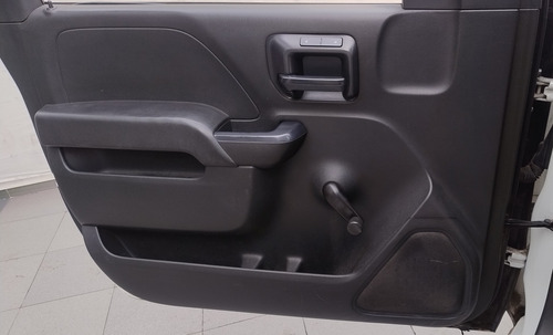 Chevrolet Silverado 4.3 1500 Cab Reg V6/ Man Aa At