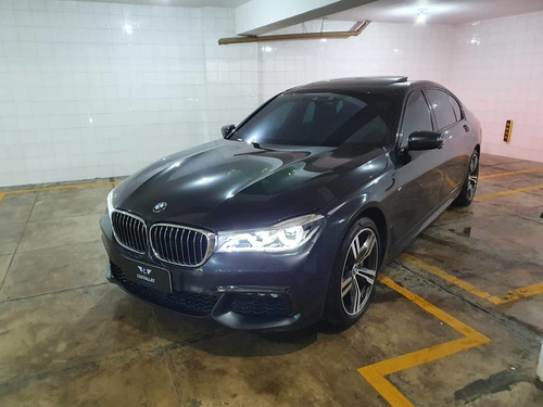 Imagem 1 de 10 de Bmw Serie 7 2017 4.4 L M Sport Aut. 4p