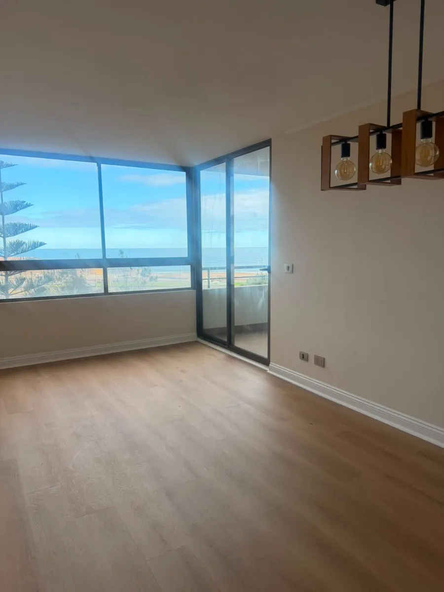 Imagen 5 de 30 de Hermoso Departamento Completamente Remodelado Vista Al Mar