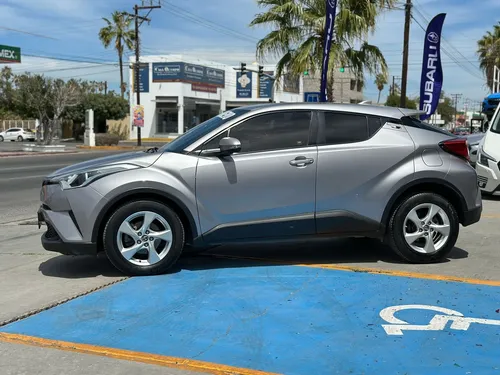 Toyota CH-R 2.0 Cvt