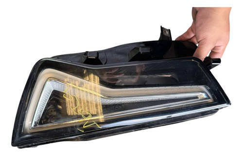 Faro Izquierdo Seat Ateca Full Led 2021-2023 Sin Balastra. Izquierdo/conductor (Usado)