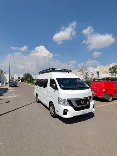 Urvan 2022 15 Pasajeros Gasolina Estándar
