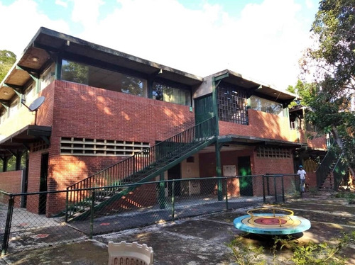 Imagen 2 de 4 de Colegio Edificio Alquiler Mampote