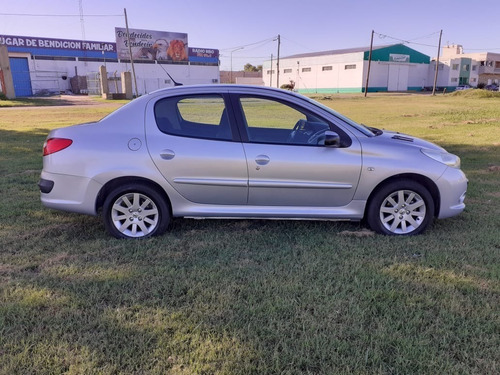 Peugeot 207 Compact Xt 1.6