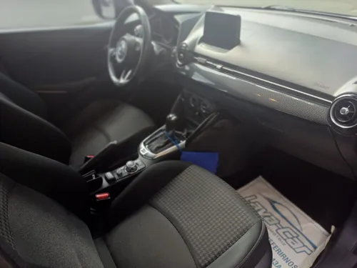 Mazda 2 Turing Automatico 2020