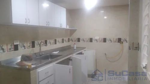 Casa Comercial Muy Amplia Con Excelente Ubicación Cod. 33578