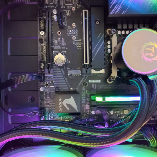 Imagen 3 de 7 de Cpu Gamer Tarjeta Gigabyte I5 11vagen 16gb Ram M.2 250gb Cn