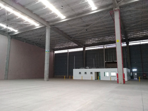 Bodega En Centro De Bodegaje Industrial