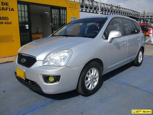 Kia New Carens Rondo Ex 4x2 2000cc Mt Aa