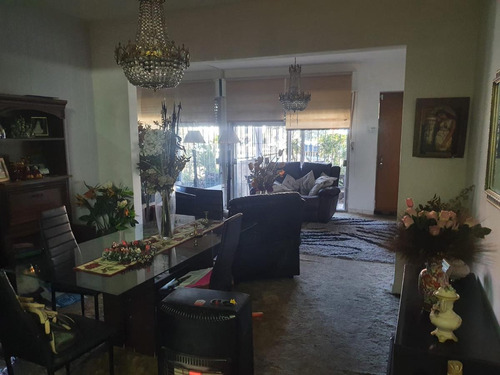 Imagen 8 de 24 de Casa . Propios Prox Hospital Militar