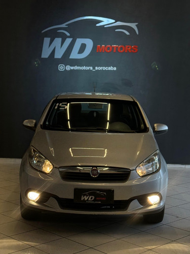 Fiat Grand Siena 1.6 16v Essence Flex 4p