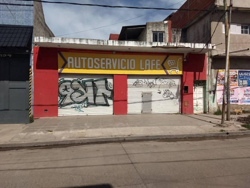Imagen 1 de 10 de Excelente Propiedad Con Amplio Local En Venta Sobre Av. Luro