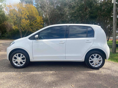 Volkswagen Up! 2016 1.0 High Up! 75cv