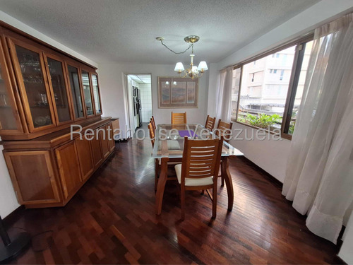 Amplio Apartamento En Alquiler Ubicado En Sta Eduvigis