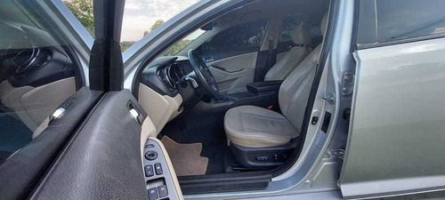 Imagem 7 de 14 de Kia Optima 2.4 16v 180cv 2013
