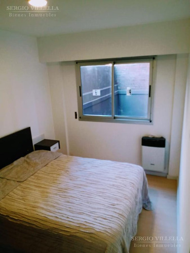 Imagen 9 de 13 de Departamento De 2 Dormitorio En Venta En Rosario