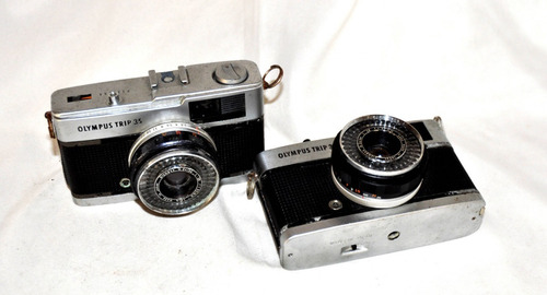 Duas Olympus Trip 35mm