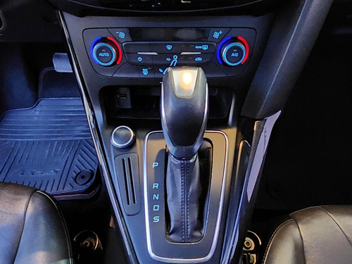 Ford Focus 2.0 Titanium Plus Sedan 16v Flex 4p Powershift