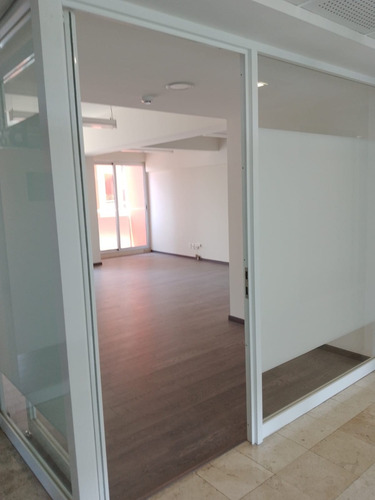 Oficinas 208, 209, 211 En Santa Fe