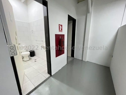 Imagen 28 de 30 de Mls#23-16097 Naomi Sanchez R. 0412 7381855 - Edificio Comercial En Venta En Catia