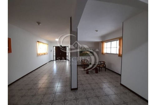 Imagem 9 de 15 de Apartamento 2 Dormitórios Com Sacada Aceita Financiamento