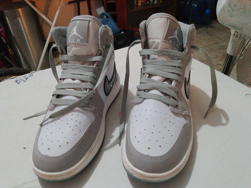 Tenis Deportivos Jordn (Usado)