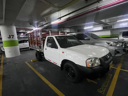 Nissan Frontier 2.5l Chasis 4x2