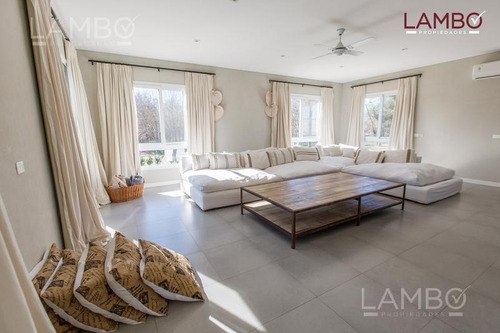 Venta Casa Chacras De La Alameda Carmen De Areco