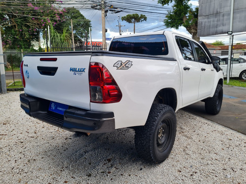 Toyota Hilux 2.8 Std Power Pack Cab. Dupla 4x4 Tdi 4p