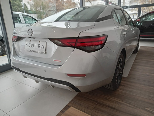 Nissan Sentra 2.0 Advance Cvt