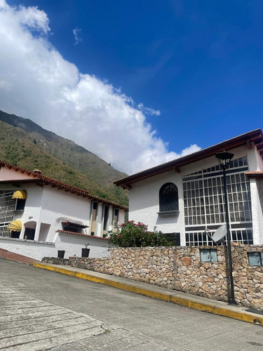 La Puerta Conjunto Privado Cerrado Al Lado D La Maraquita