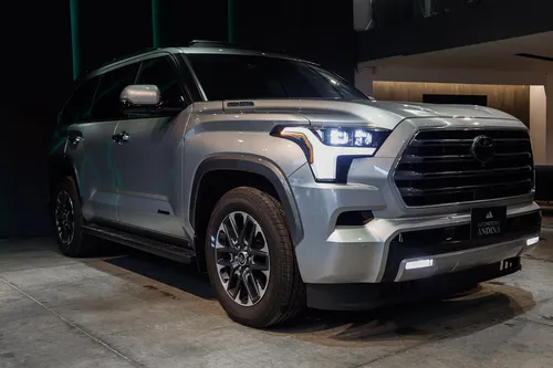 Toyota Sequoia 3.5 V6 Capstone
