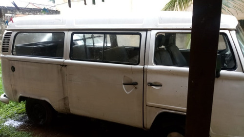 Imagem 5 de 8 de Kombi Vw