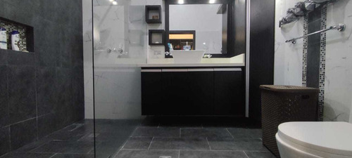Imagen 2 de 12 de Yohandys Vende Casa Urb Safari Ranch Municipio Libertador Tocuyito Valencia