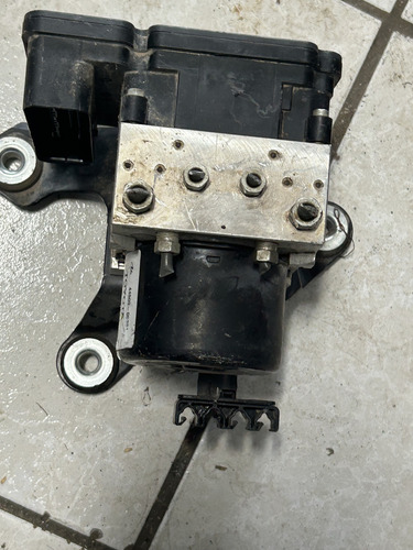 Módulo Abs De Toyota Tundra 2012-13 44500- 0c381 Ml1434