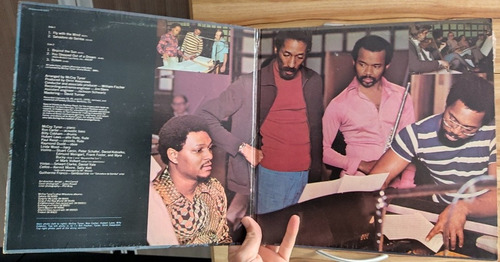 Imagem 3 de 5 de Lp Mccoy Tyner Fly With The Wind Importado Original De Época