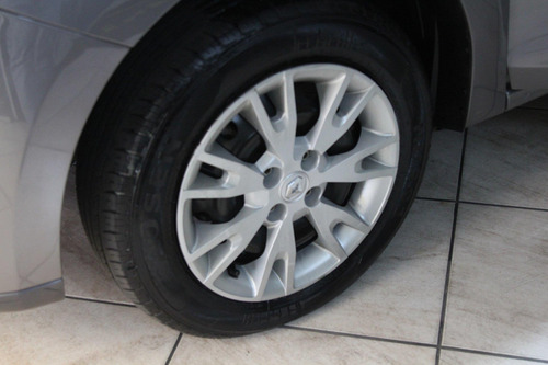 Imagem 12 de 12 de Renault Sandero Sandero Zen Flex 1.6 16v 5p Mec. Flex Manua