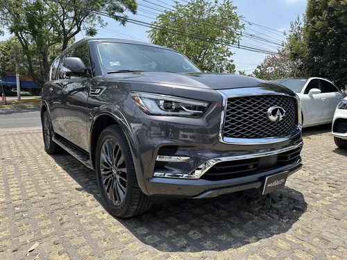 Infiniti QX80 5.6l Perfection 7 Pasajeros At