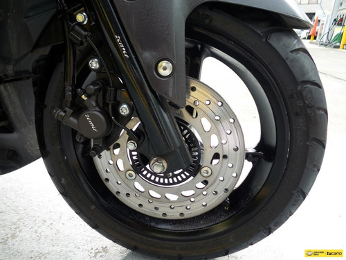 Imagen 22 de 25 de Yamaha Gpd 150-a Nmax